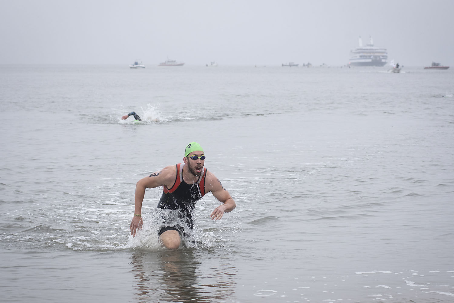 061118_nws_triathlon